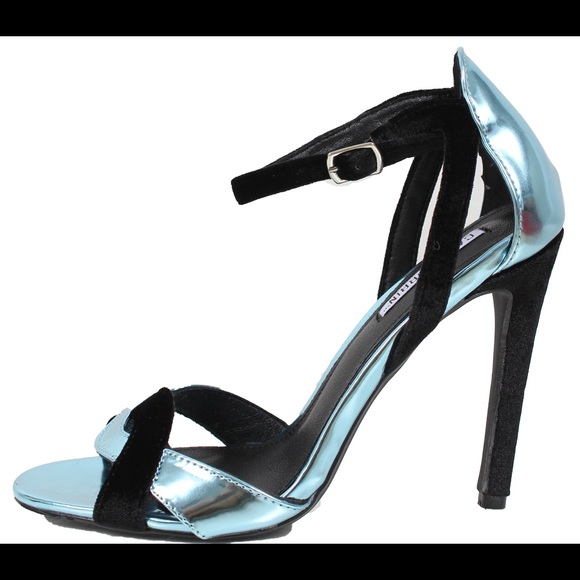 Shoes - Size 7.5 Aqua metallic Open toe ankle strap heel